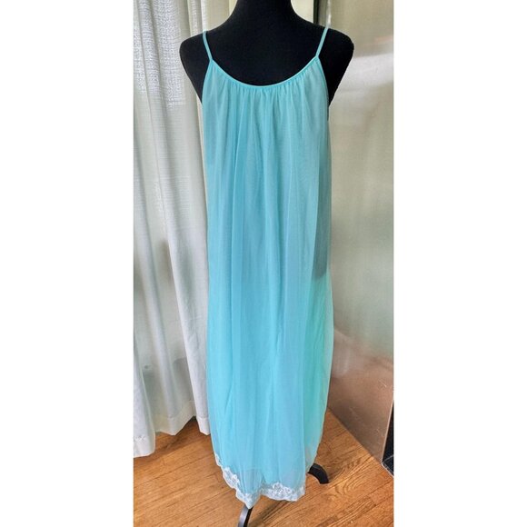 Vintage 60s slip on negligee, teal blue, lace details, sleeveless nightgown - Picture 6 of 10